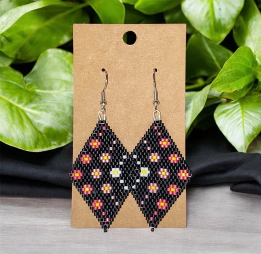 Flowers Diamond shaped earrings