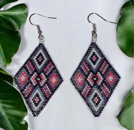 Multi-colored diamond shape